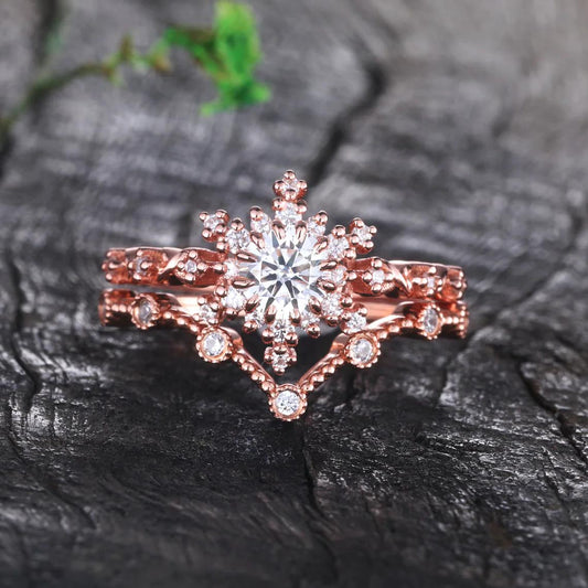 Antique Moissanite Engagement Ring Set, Curved Art Deco Wedding Ring, Round Cut Moissanite Engagement Ring, Promise Ring, Anniversary Ring